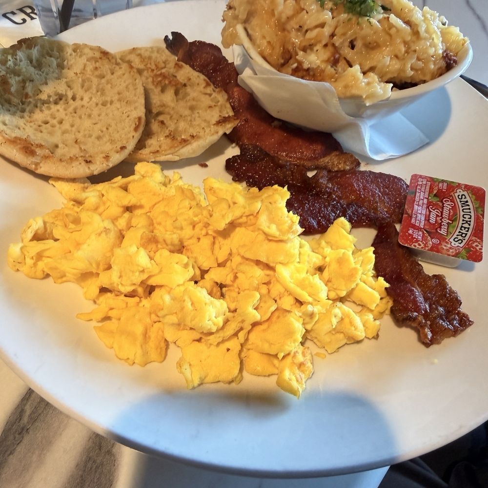 The Block Food + Drink - Rogers - Classic breakfast - straightforward and well executed - American Near Me - Rogers, Minnesota