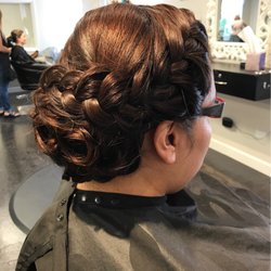 Carmen Maize Hair Stylist