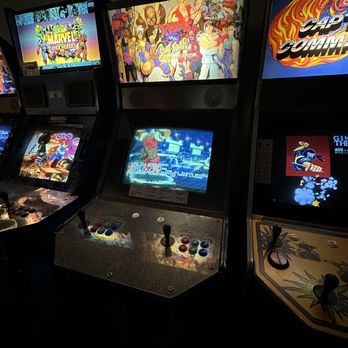 Galloping Ghost Arcade - Arcades Near Me - Brookfield, Illinois