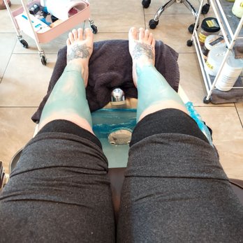 NT Nails - Mud mask, which they put hot towels on after - Nail Salons Near Me - Modesto, California