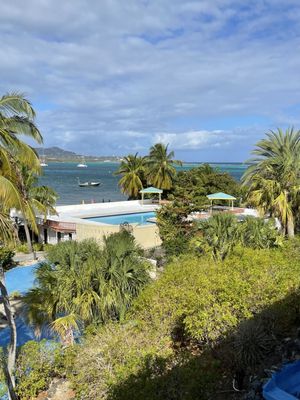 The Hotel on the Cay by null