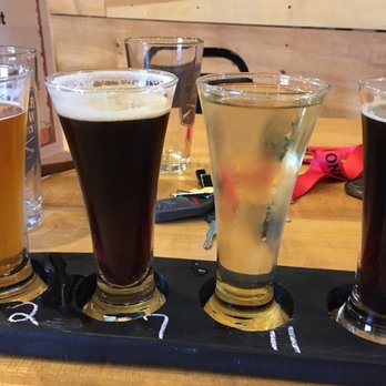 Powder Hollow Brewery - Flight Sampler - Breweries Near Me - Enfield, Connecticut Powder Hollow Brewery - Flight Sampler - Breweries Near Me - Enfield, Connecticut