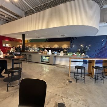 Houndstooth Coffee - Coffee & Tea Near Me - Austin, Texas