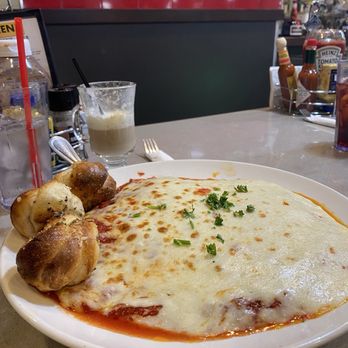 MAX & LOUIE’S NEW YORK DINER - Updated April 2025 - 3251 Photos & 2913