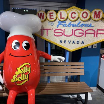 IT'SUGAR - Selfie station - Candy Stores Near Me - Las Vegas, Nevada