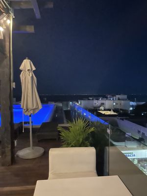 The Fives Downtown Hotel - Curio Collection by Hilton by null