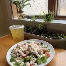 Greek Salad with Chicken & Iced Green Tea