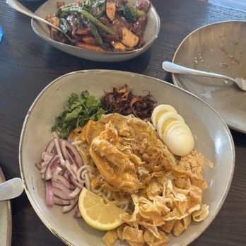 Burma Place - Burmese Near Me - San Diego, California
