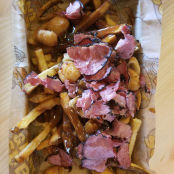 Fired Up Pizza - Poutine - DO NOT GET THIS! IT'S GROSS! - Pizza Near Me - Jacksonville, Florida Fired Up Pizza - Poutine - DO NOT GET THIS! IT'S GROSS! - Pizza Near Me - Jacksonville, Florida