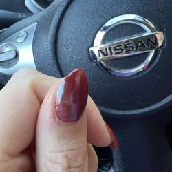 Nail Atelier - Weird misshapen thumb