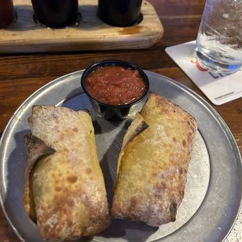 Southern Hops Brewing Company - Pizza egg roll special - Breweries Near Me - Florence, South Carolina Southern Hops Brewing Company - Pizza egg roll special - Breweries Near Me - Florence, South Carolina