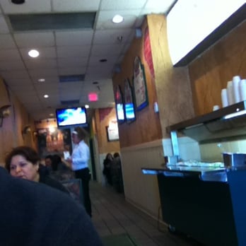 Aranda's Tacos - Looking towards the back. - Mexican Near Me - Oswego, Illinois