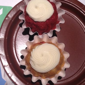 Nothing Bundt Cakes - My craving began when they gave these out at our sociology club meeting - Bakeries Near Me - Plano, Texas