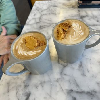 Legacy Coffee - Honeycomb latte - Coffee & Tea Near Me - Snohomish, Washington