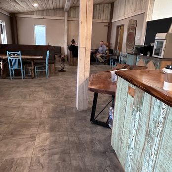 Daily Buzz Cafe - Inside - Coffee & Tea Near Me - Stephens City, Virginia Daily Buzz Cafe - Inside - Coffee & Tea Near Me - Stephens City, Virginia
