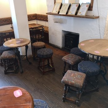 The Front - Beer Bar Near Me - Falmouth, CON