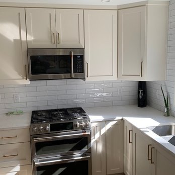Anderson Amish Cabinets - Cabinetry Near Me - Carmel, Indiana