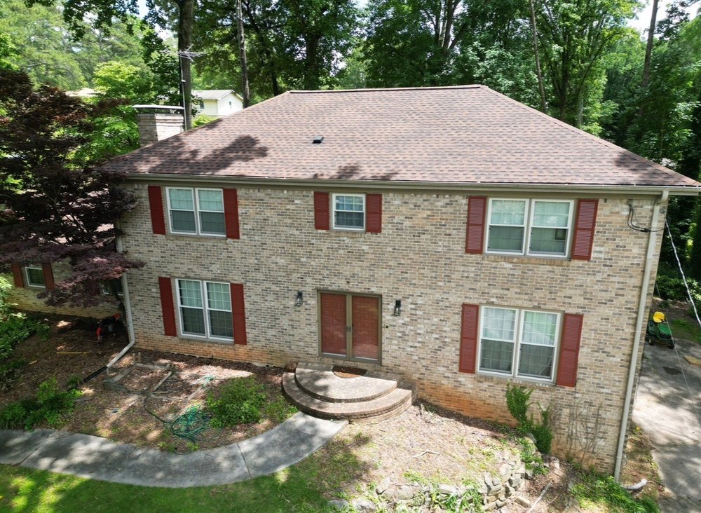 Slide of DRONEVIEW ROOFING