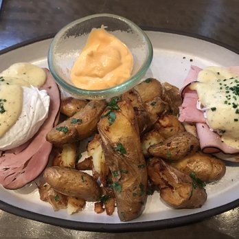 Electric Lemon - Eggs Benedict - New American Near Me - New York, New York Electric Lemon - Eggs Benedict - New American Near Me - New York, New York