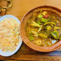 Alzohour Market - fish tangine - very good