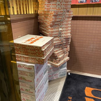 Gentile Pizza Parlour - stacked pizza boxes - Pizza Near Me - Montreal, Quebec