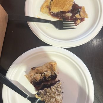 Acme Pie - Desserts Near Me - Arlington, Virginia