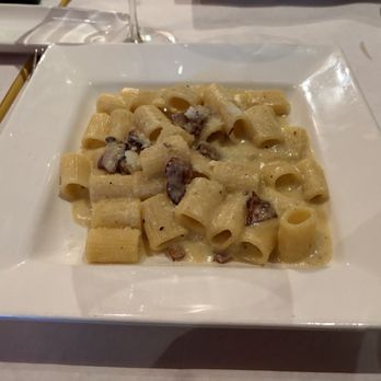 Ideale - Rigatoni alla Carbonara - Italian Near Me - San Francisco, California Ideale - Rigatoni alla Carbonara - Italian Near Me - San Francisco, California