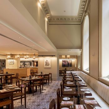 Metropole - New American Near Me - Cincinnati, Ohio