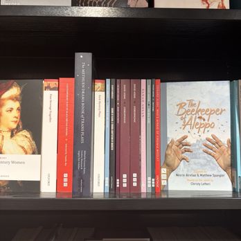 Hatchards - Bookstores Near Me - London, XGL