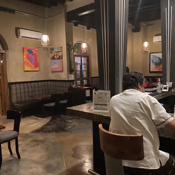 Hectors Bistro - Inside - Bistros Near Me - Mazatlán, SIN Hectors Bistro - Inside - Bistros Near Me - Mazatlán, SIN
