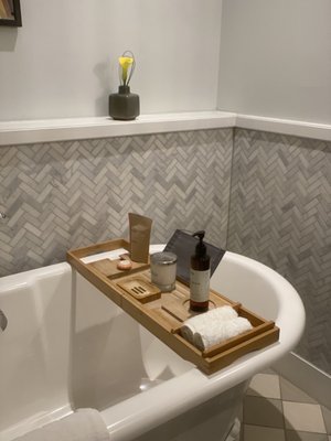 Kimpton Charlotte Square Hotel by null