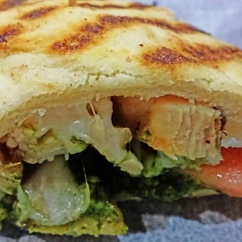 Tropical Smoothie Cafe - Flatbread - Chicken Sandwich - Juice Bars & Smoothies Near Me - Virginia Beach, Virginia Tropical Smoothie Cafe - Flatbread - Chicken Sandwich - Juice Bars & Smoothies Near Me - Virginia Beach, Virginia