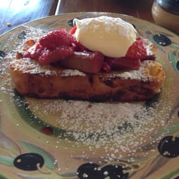 French toast with rhubarb, strawberries & cream
