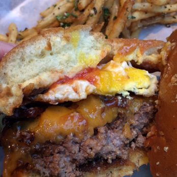 Yard House - Burger close up - New American Near Me - Austin, Texas Yard House - Burger close up - New American Near Me - Austin, Texas