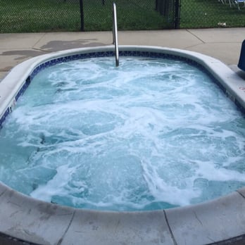 Kendall Ridge Pool - Hot tub! - Swimming Pools Near Me - Columbia, Maryland