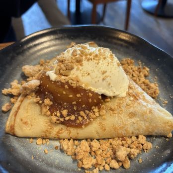 HunnyMilk - Apple pie crepe - Breakfast & Brunch Near Me - Portland, Oregon HunnyMilk - Apple pie crepe - Breakfast & Brunch Near Me - Portland, Oregon