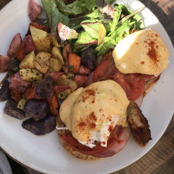 Neptune's - New American Near Me - Alameda, California