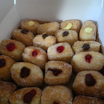 Ohana Shaved Ice & Wiki-Licious - Variety of malasadas - Donuts Near Me - Euless, Texas