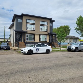 La Cabs - Taxis Near Me - Leduc, Alberta