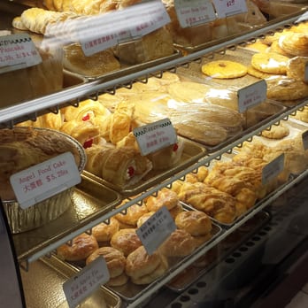 Ruby King Bakery - Case of yummies - Bakeries Near Me - Oakland, California