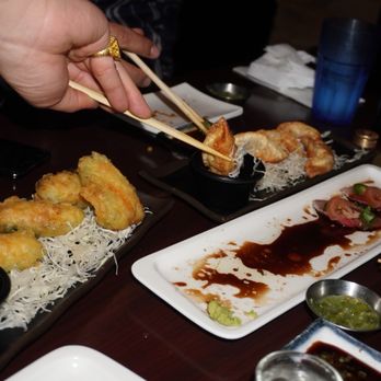 Kinja Sushi - Sushi Bars Near Me - Concord, California