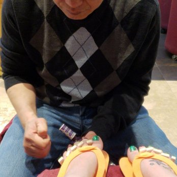 Anthony Vince Nail Spa - Did an amazing job and kept the experience fun with conversation. It's always nice to have a nail tech that enjoys their job. - Nail Salons Near Me - Hampton, Virginia Anthony Vince Nail Spa - Did an amazing job and kept the experience fun with conversation. It's always nice to have a nail tech that enjoys their job. - Nail Salons Near Me - Hampton, Virginia