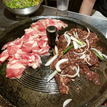 The Cast Iron Pot - Beef brisket and bulgogi - Korean Near Me - Fairview, New Jersey The Cast Iron Pot - Beef brisket and bulgogi - Korean Near Me - Fairview, New Jersey