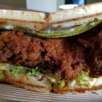 Bruxie - Nashville grease pit - Breakfast & Brunch Near Me - Brea, California