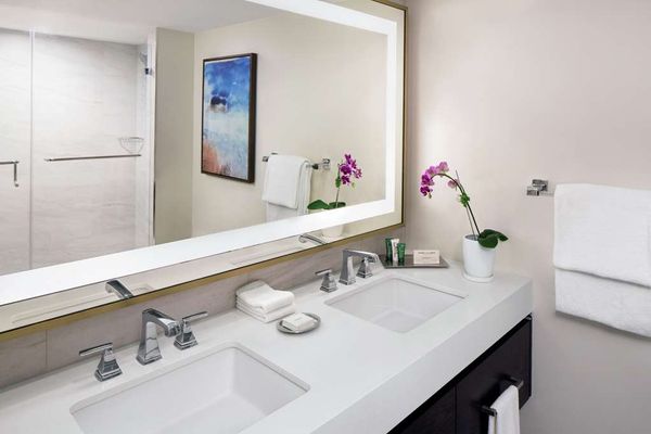 Hilton Marco Island Beach Resort and Spa by null