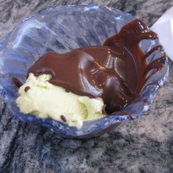 Mizuki Buffet - Ice cream with chocolate on it - Buffets Near Me - Tukwila, Washington Mizuki Buffet - Ice cream with chocolate on it - Buffets Near Me - Tukwila, Washington