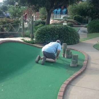 Adventure Island - Q ing it in! - Mini Golf Near Me - Orange Beach, Alabama