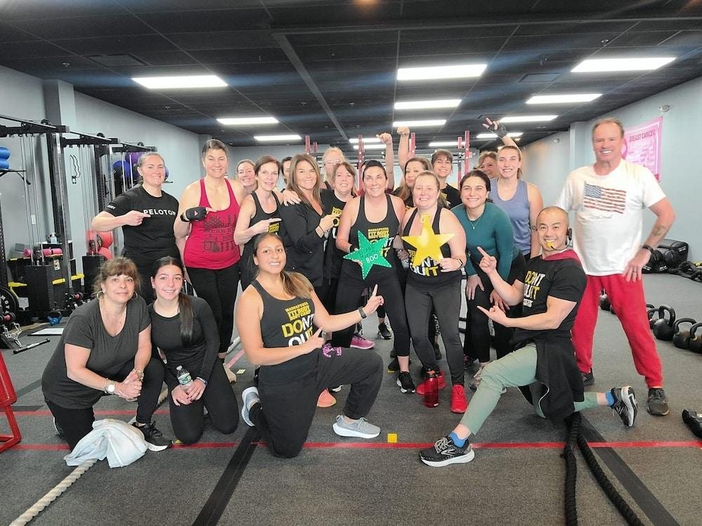 HIIT The Gym Logo