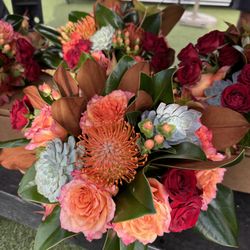 Dinner arrangement