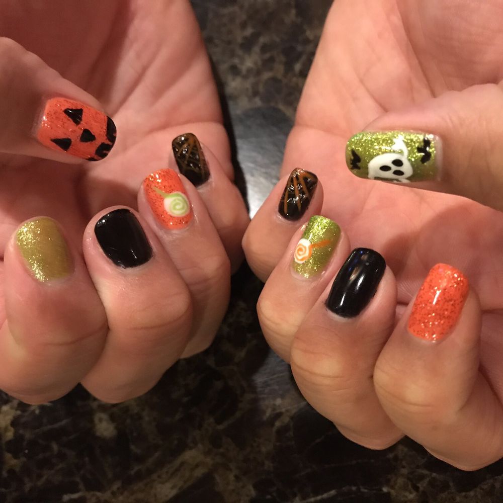 Sparkle Nails Corp - Halloween mani! - Waxing Near Me - Kaneohe, Hawaii Sparkle Nails Corp - Halloween mani! - Waxing Near Me - Kaneohe, Hawaii